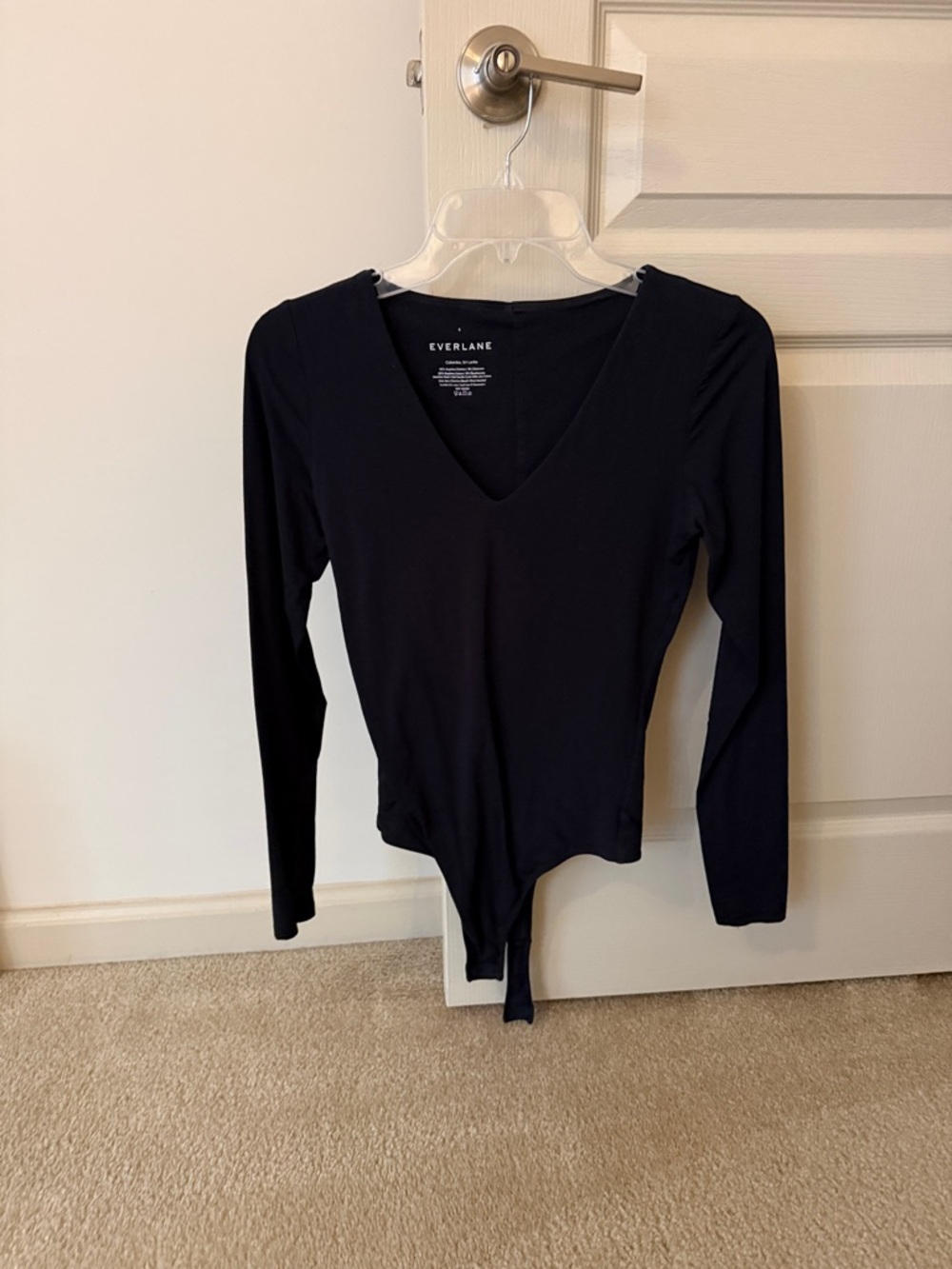 Everlane Black V-Neck Long Sleeve Bodysuit Sz Small